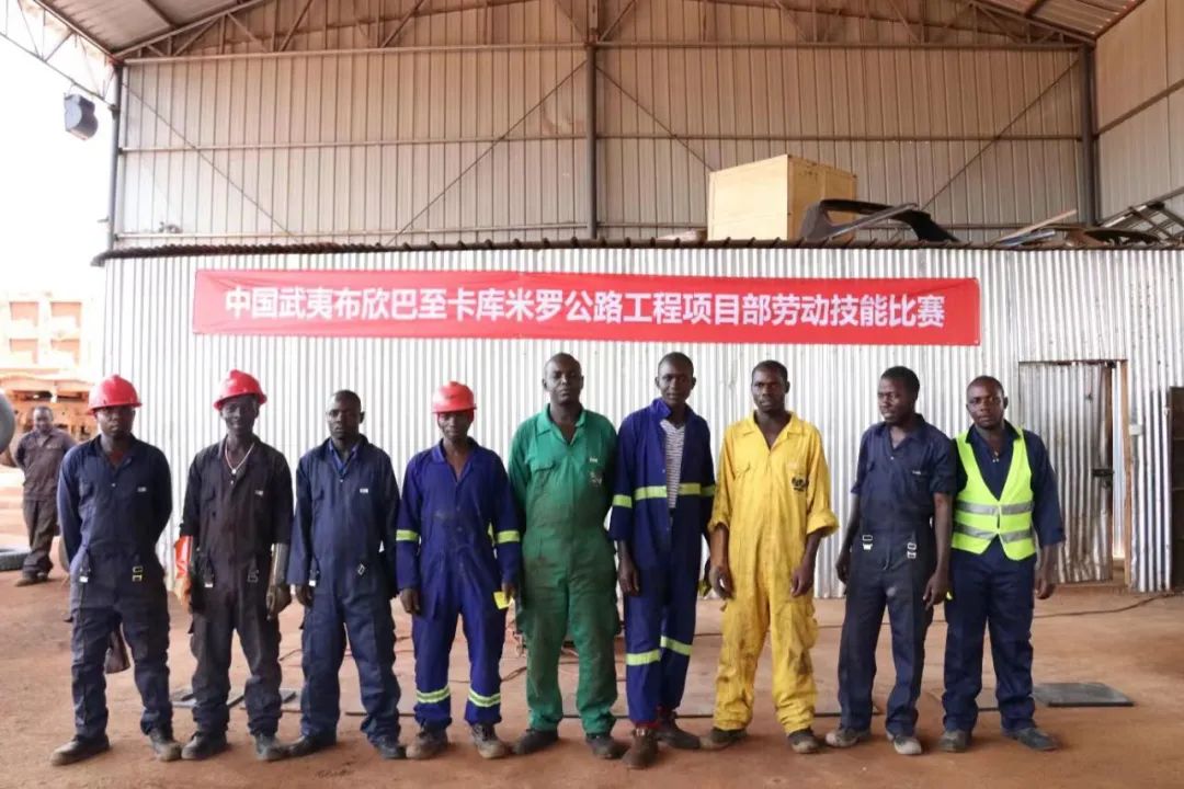 1711009746213609.jpg 1711009746213609.jpg