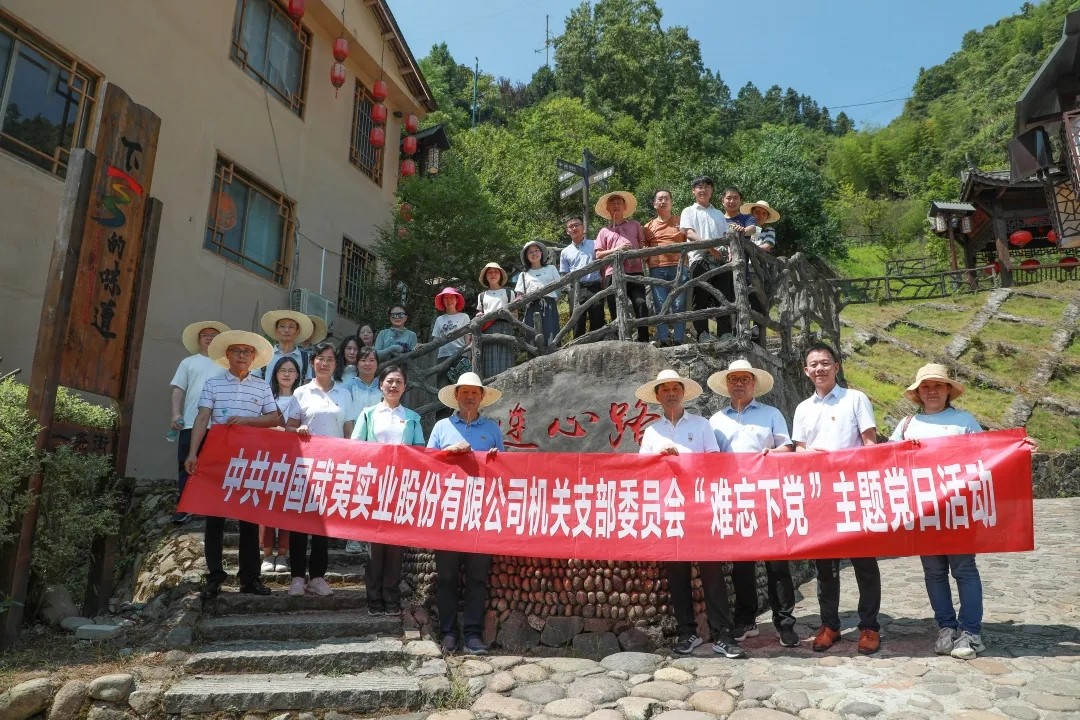 1725876826769752.jpg 1725876826769752.jpg