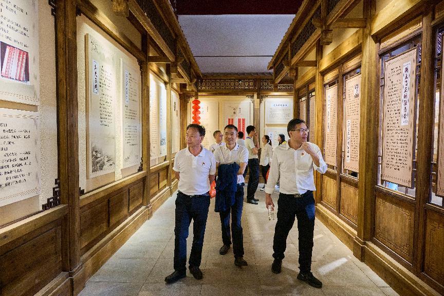 1753669936113978.jpg 1753669936113978.jpg